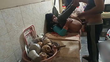 Desi Indian stepsister has rock-hard bang-out in kitchen, Bhai ne bahan ki kitchen me jabardasti chudai ki, Clear hindi audio